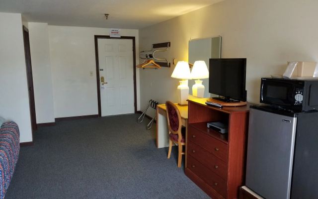 Hampton Village Inn