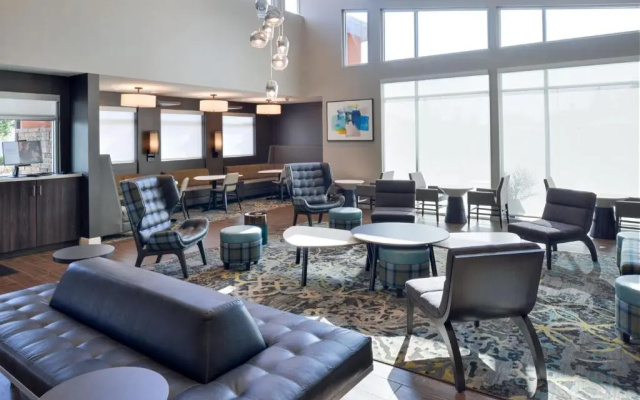 Residence Inn by Marriott Bakersfield West
