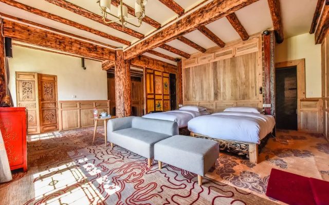 Herland Inn