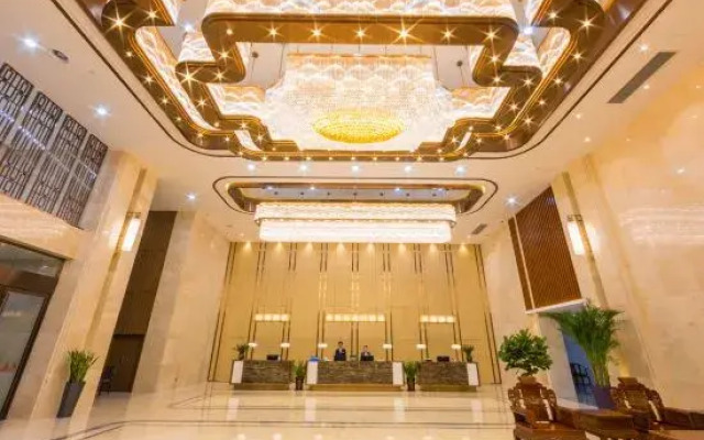 Hundred Hotel