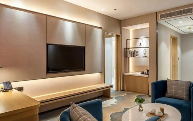 Rongqiao Hotel (Shanghai International Resort)