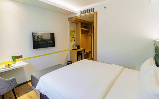 Yello Hotel Harbour Bay Batam