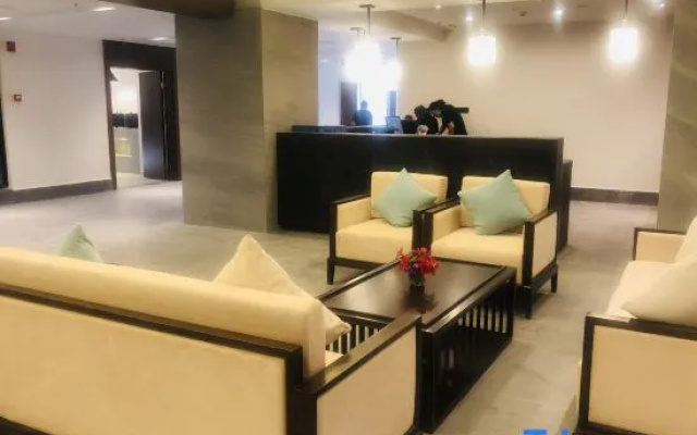 Zhongxin Star Moon Hotel (Zhonglou Village Store, Xichang)