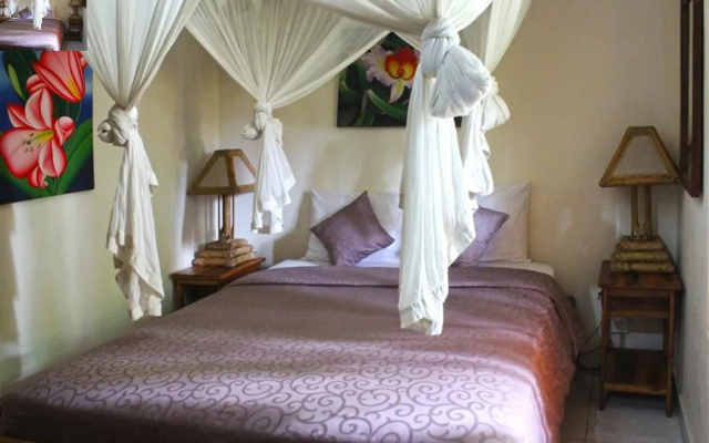 Indah Home Stay