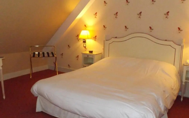 Hostellerie du Château des Monthairons