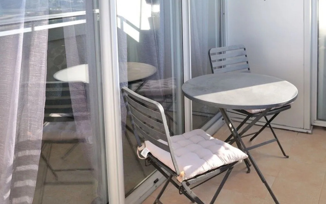 Apartamentos Travel Habitat Torre Francia