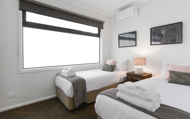 Boutique Stays - Caulfield Central