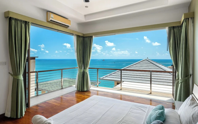 Villa Azure with Infinity Pool