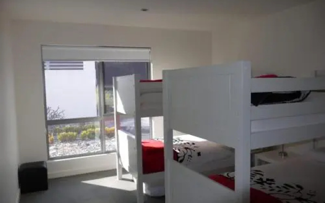 Spectacular Holiday Living