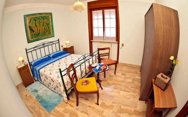 Perrone Apartments