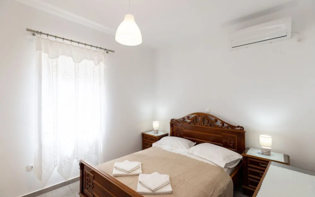 Peris Rooms
