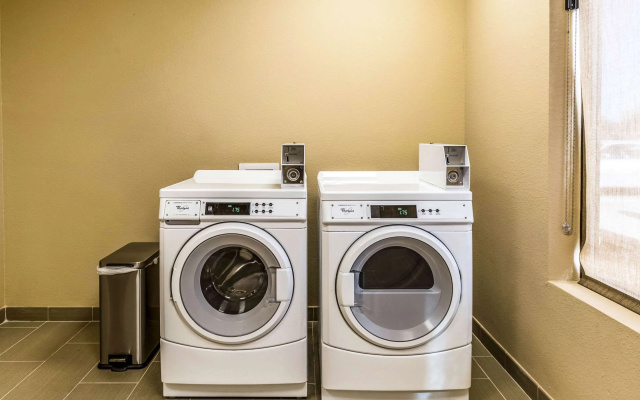Comfort Suites Channelview - Houston East
