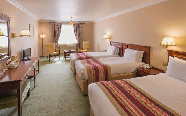 The Harbourview Hotel