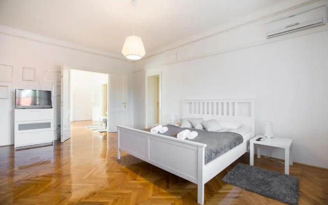 Apartment Ribnjak