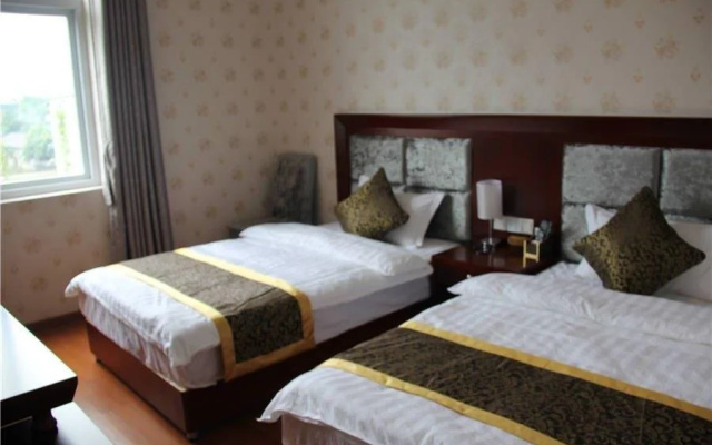 Chenxin Business Inn