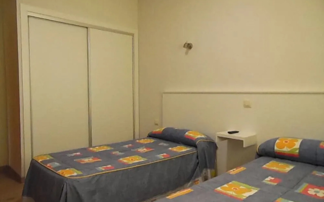 Hostal Arias