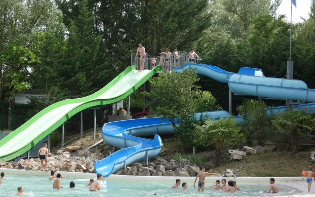 Camping Le Plan d'Eau Saint Charles