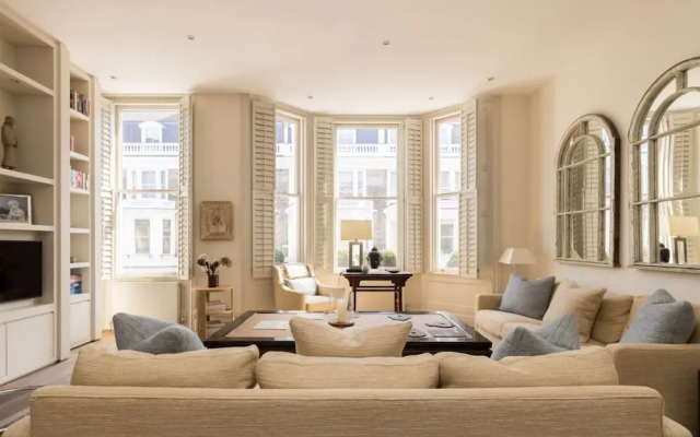 Green History 3 Bedrooms in Kensington