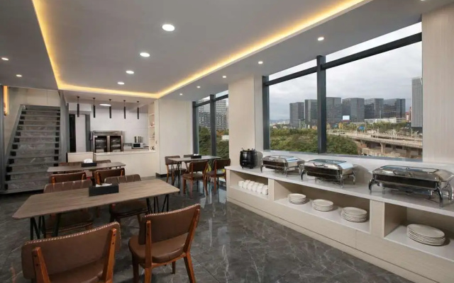 Days Inn By Wyndham Guiyang Nanming