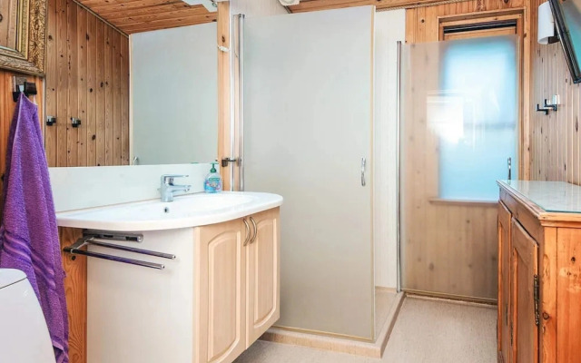 6 Person Holiday Home in Juelsminde