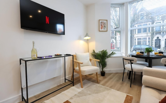 Modern & Cosy 2 Bed Flat in Charming Roath