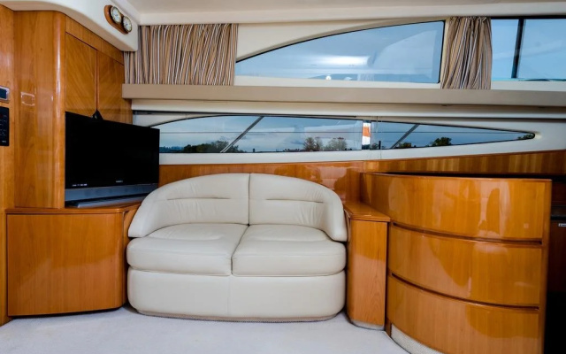 Alex Yacht