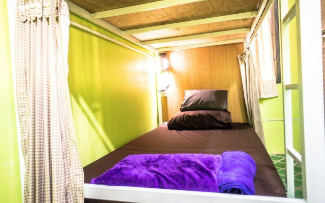 Plus Hostel Ayutthaya
