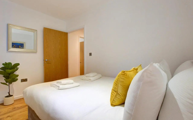 Hybrid Resi Greenwich