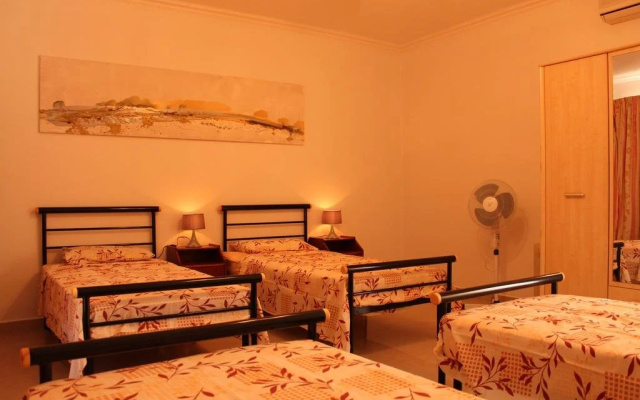 Seaspray Apartments