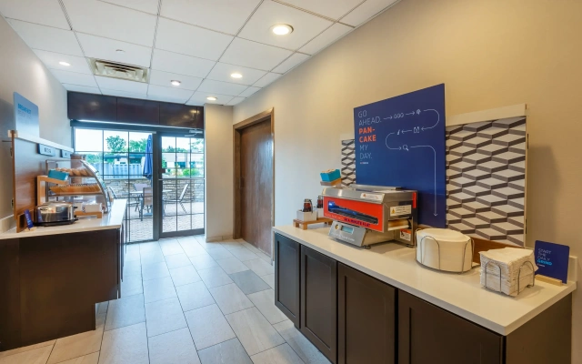 Holiday Inn Express Philadelphia NE - Bensalem by IHG