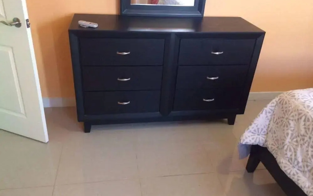 Ocho Rios Boardwalk Apartment