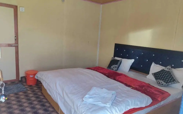 Pangong View Point Cottage