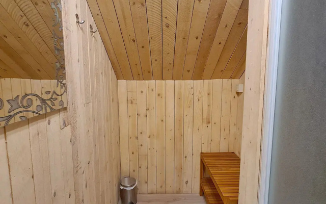 Chalet Near Durbuy With Garden & BBQ