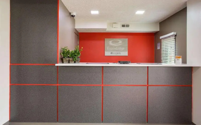 Econo Lodge South Olathe