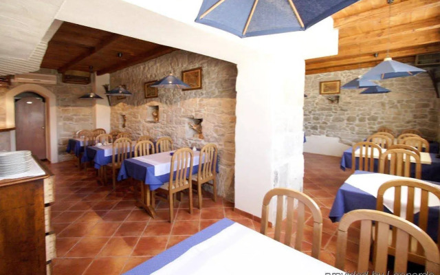 Villa Plazibat