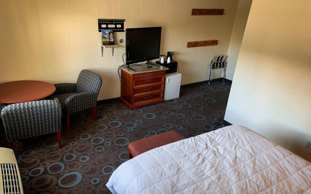 Ventura Grand Inn