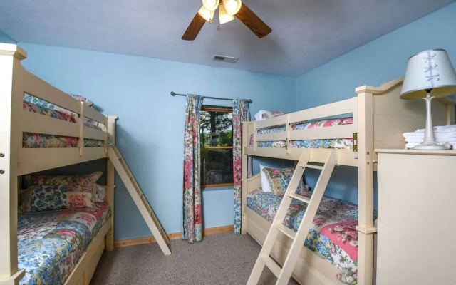 Claralea Lodge by Taylor Made Deep Creek