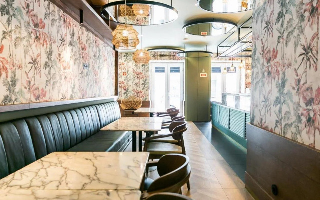 Бутик-отель Lx SoHo Boutique Hotel by RIDAN Hotels