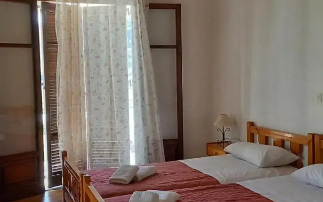 Dimitrakis Apartments