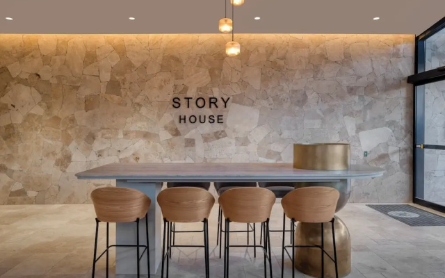 Rambla at Story House