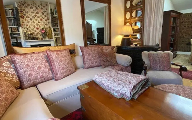 Beautifully Curated 2BD Flat Tyburnia, London!