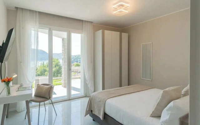 Villa Caterina–Lake View Terrace and Garden
