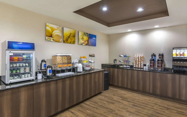 Comfort Suites South Park