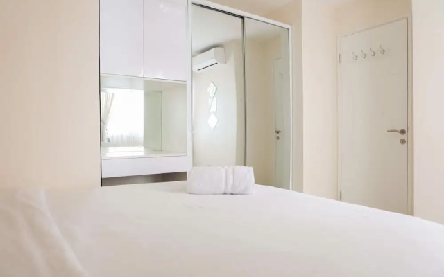 Comfort 2BR at Bassura City Cipinang Apartment