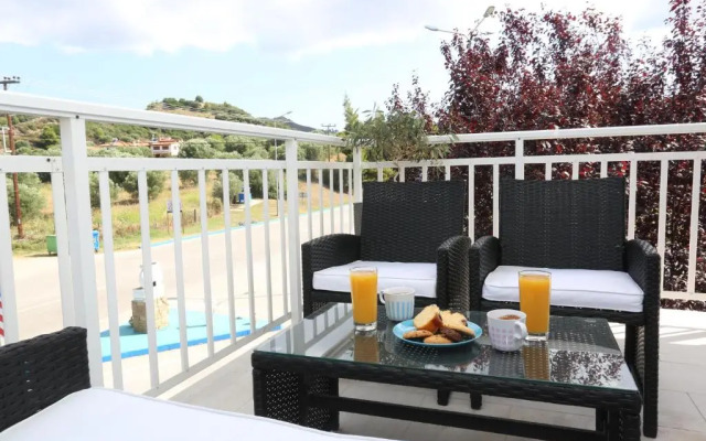 Mare Monte Luxury Apartments 1