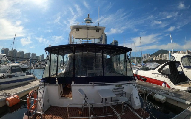 Busan Yatch King Stay