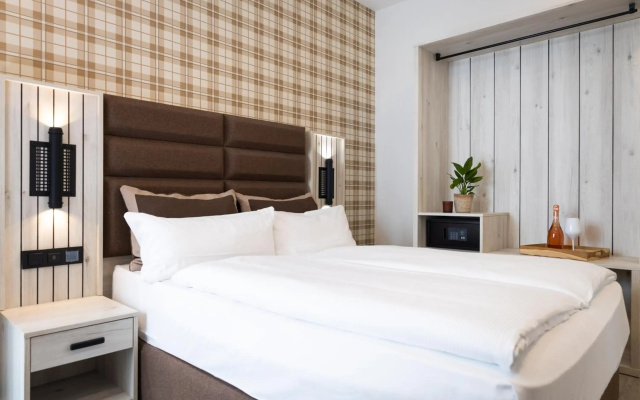 Innception Hotel