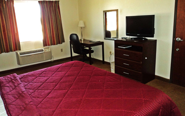 Travelodge by Wyndham Carlsbad NM