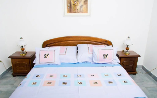 Samson Apartment