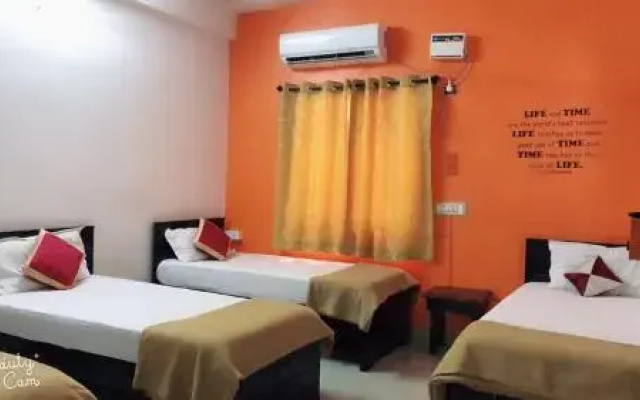 Royal Meriton Hostel
